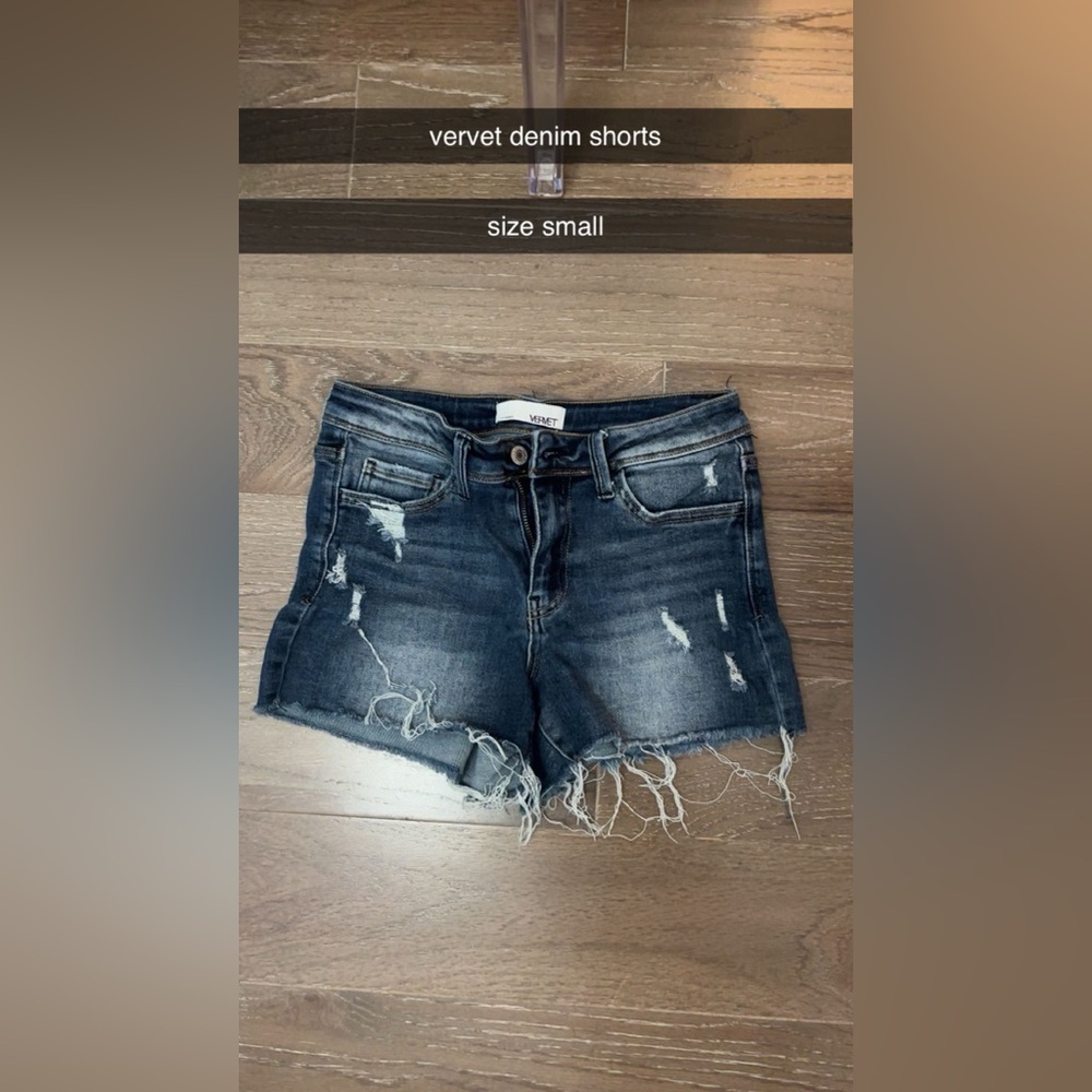 Vervet Distressed Denim Shorts Small
